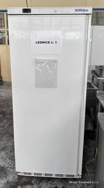 Chladící skříň - lednice UR 600 (Chladici skrin GASTRO UR 600 - lednice NORDLINE (1).JPG)
